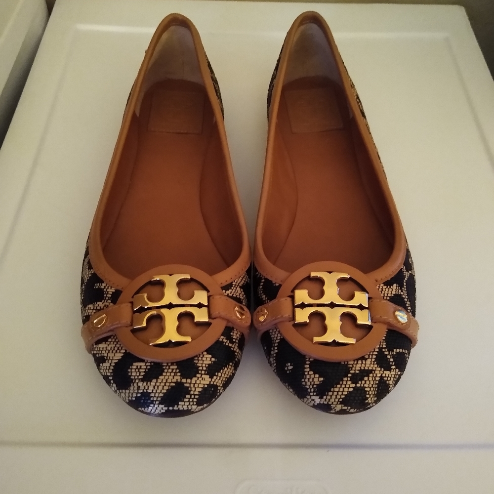 Tory Burch Aaden leopard flat